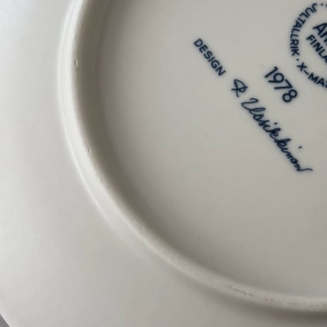 arabia christmas year plate 1978