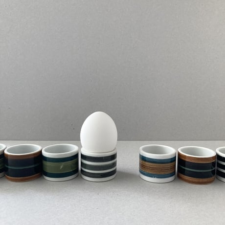 arabia handcraft egg & napkin holder Gunnel Sallmén bara