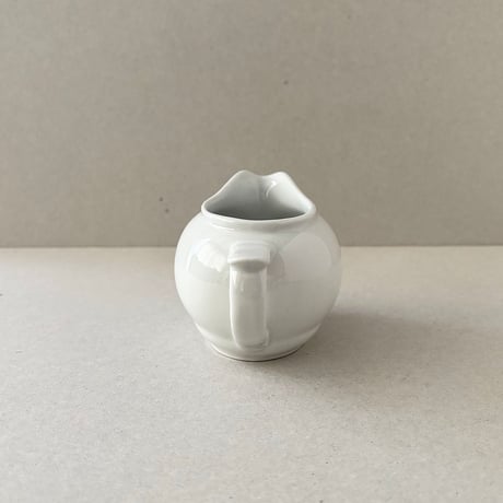 arabia creamer white L