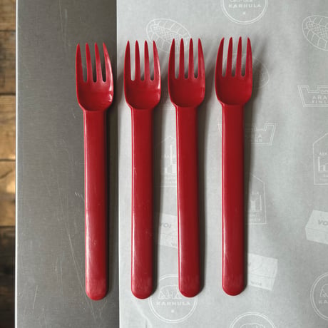 Finland SARVIS easy day cutlery red