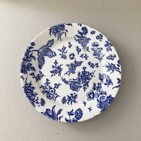 arabia plate  blue flower motif 23.5cm