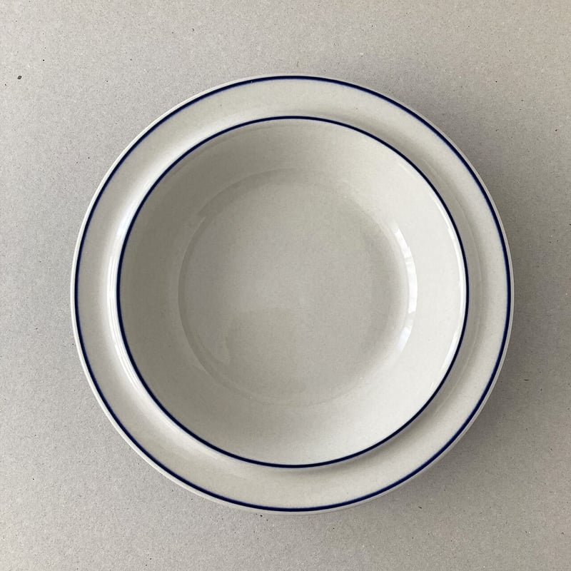 ARABIA vintage Saimaa プレート(24cm)2枚セット ARABIA vintage Saimaa プレート(24cm)2枚セット