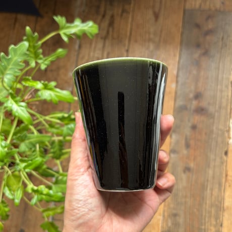 Finland vase? cup? green