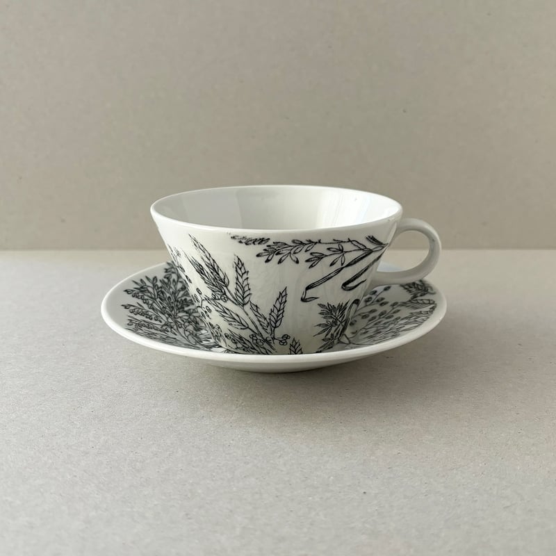 arabia tea cup and saucer Timjami | retro number