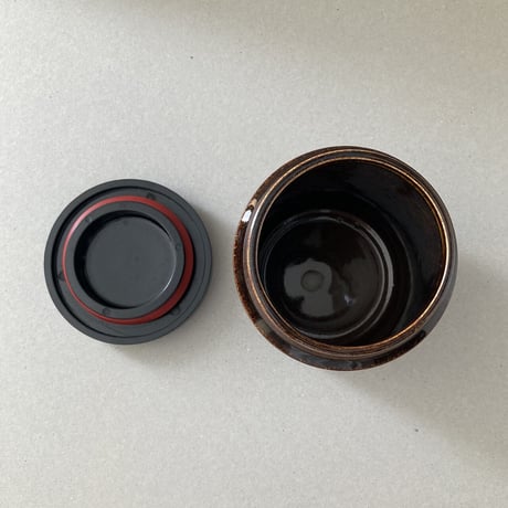 arabia jar pot with lid  brown