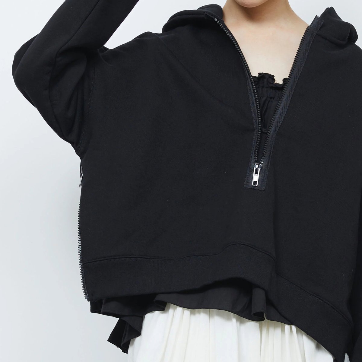 「S / île hoodie」　sile シール　フーディ　パーカー　黒 S / île hoodie」sile シールフーディパーカー黒