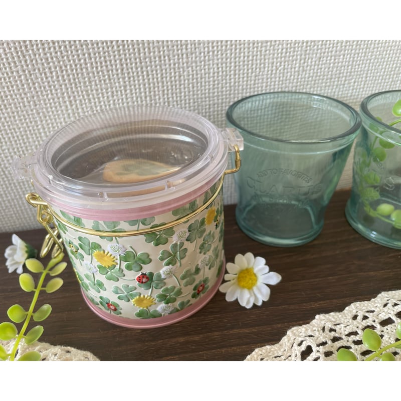 四つ葉のクローバー缶→完売