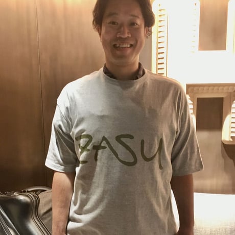 aTak ZASU Tシャツ (olive)