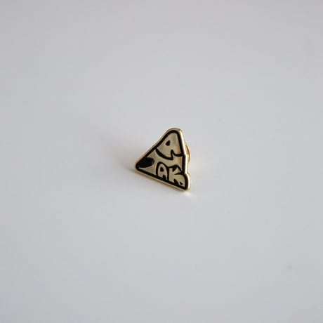 aTak ロゴ ピンバッチ