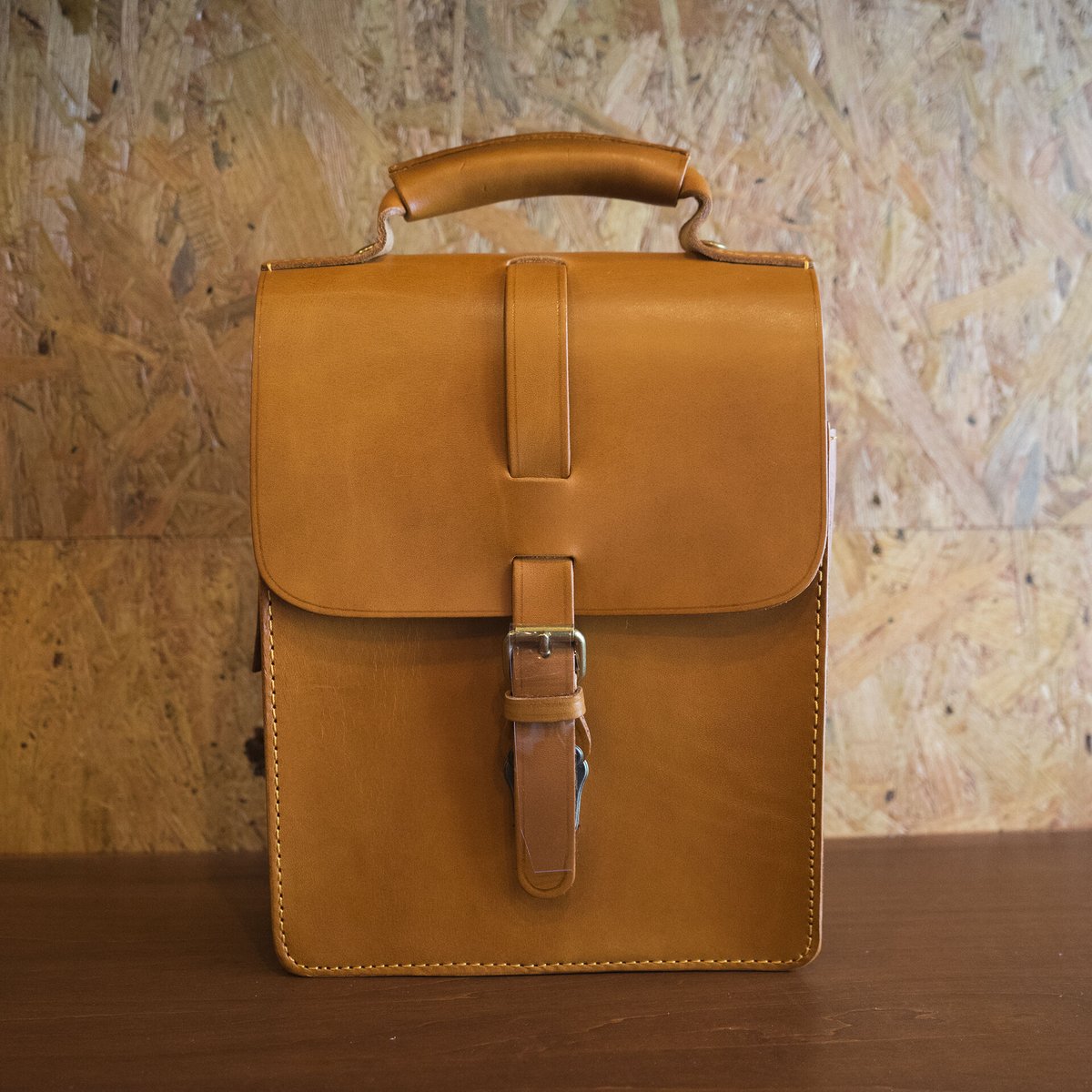 B5 size Leather bag（camel） | The 4CE Design オンラ