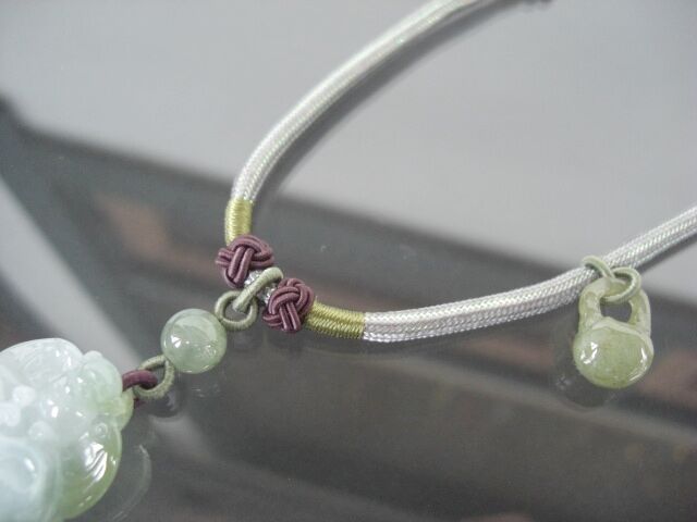 本翡翠　氷潤レトロ風貔貅、蝙蝠 ◇天然翡翠◇ 蝙蝠ヒキュウネックレス | RUIRENKA ［ ルイレンカ ］