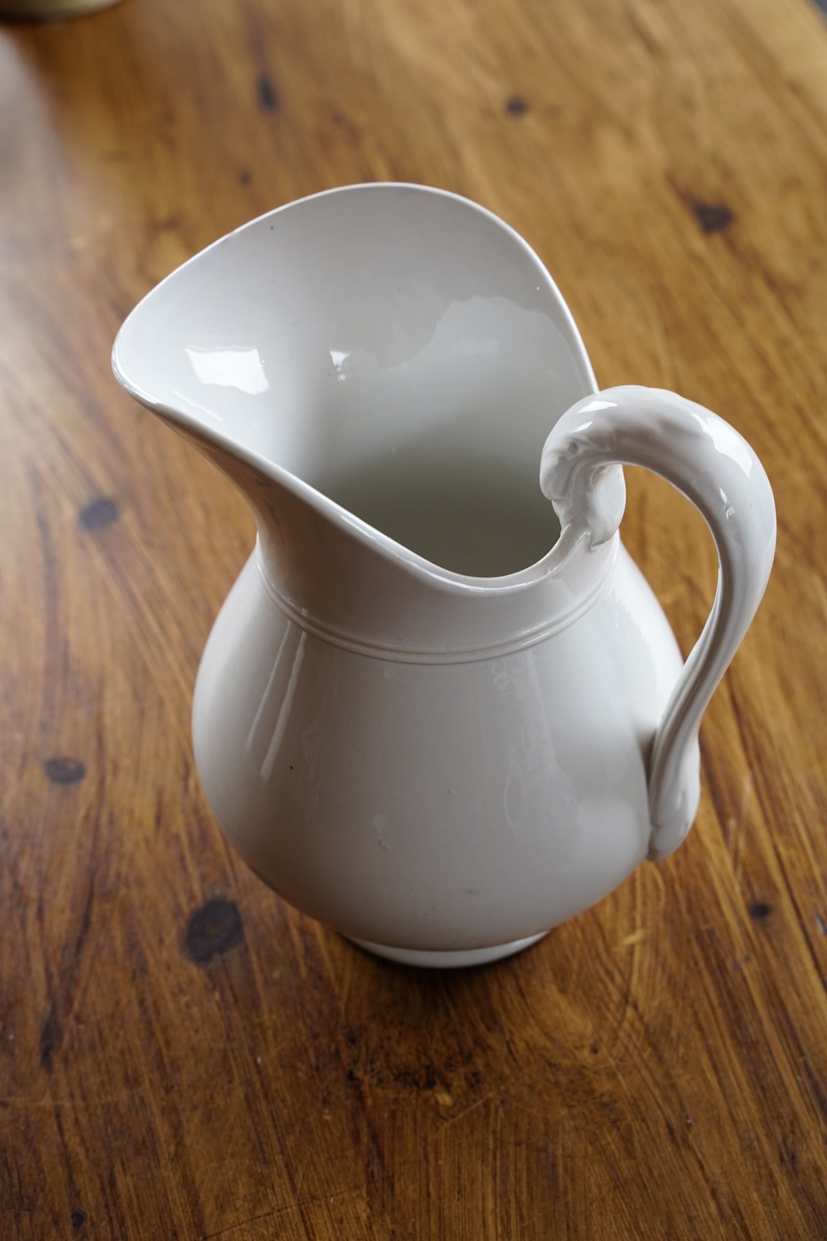 016 サルグミンヌ窯 ピシェ 白釉 | antique ピシェ専門店 Lasie 016 サルグミンヌ窯 ピシェ 白釉 | antique ピシェ専門店 Lasie