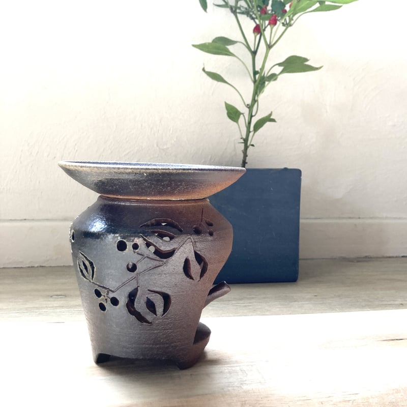 茶道具 香合 「竜谷焼 香雲 鉄砂釉 鈴香合」 茶道具 香合 竜谷焼 久寿家 葛屋 宮川香雲作 先代作 竜谷焼き