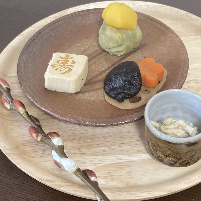 火襷（ひだすき）のお皿（小）Dish of Hidasuki (S size) | 亀翁