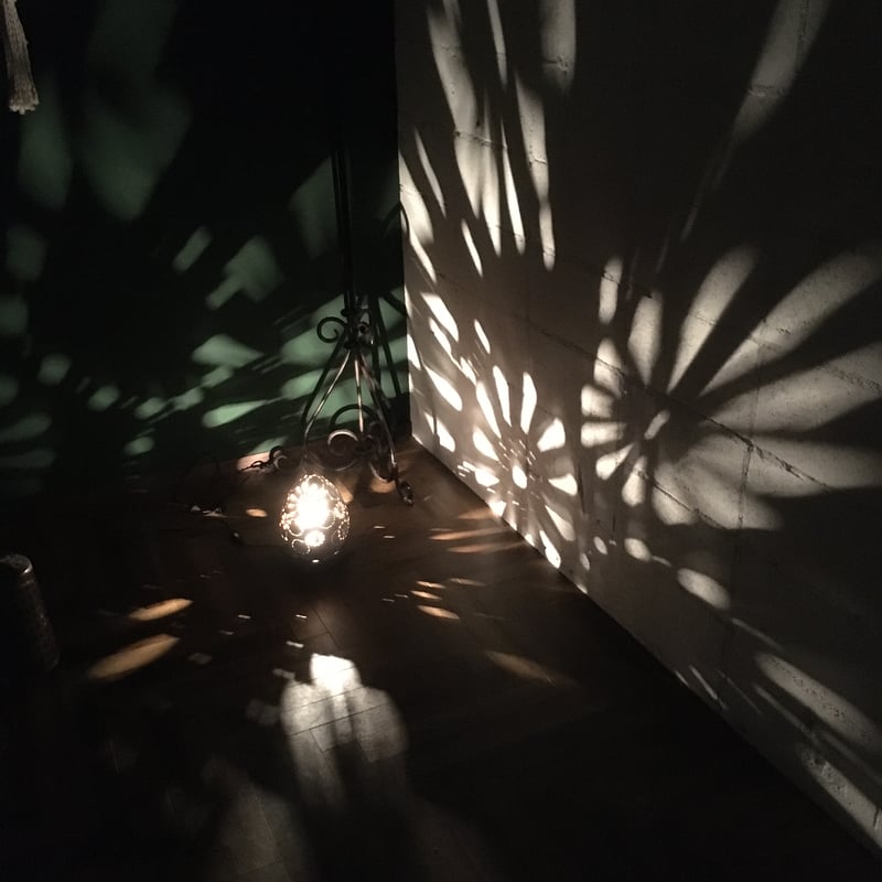 ランプシェード『花火』 | 亀翁窯分室 / Gallery Kiou-Gama