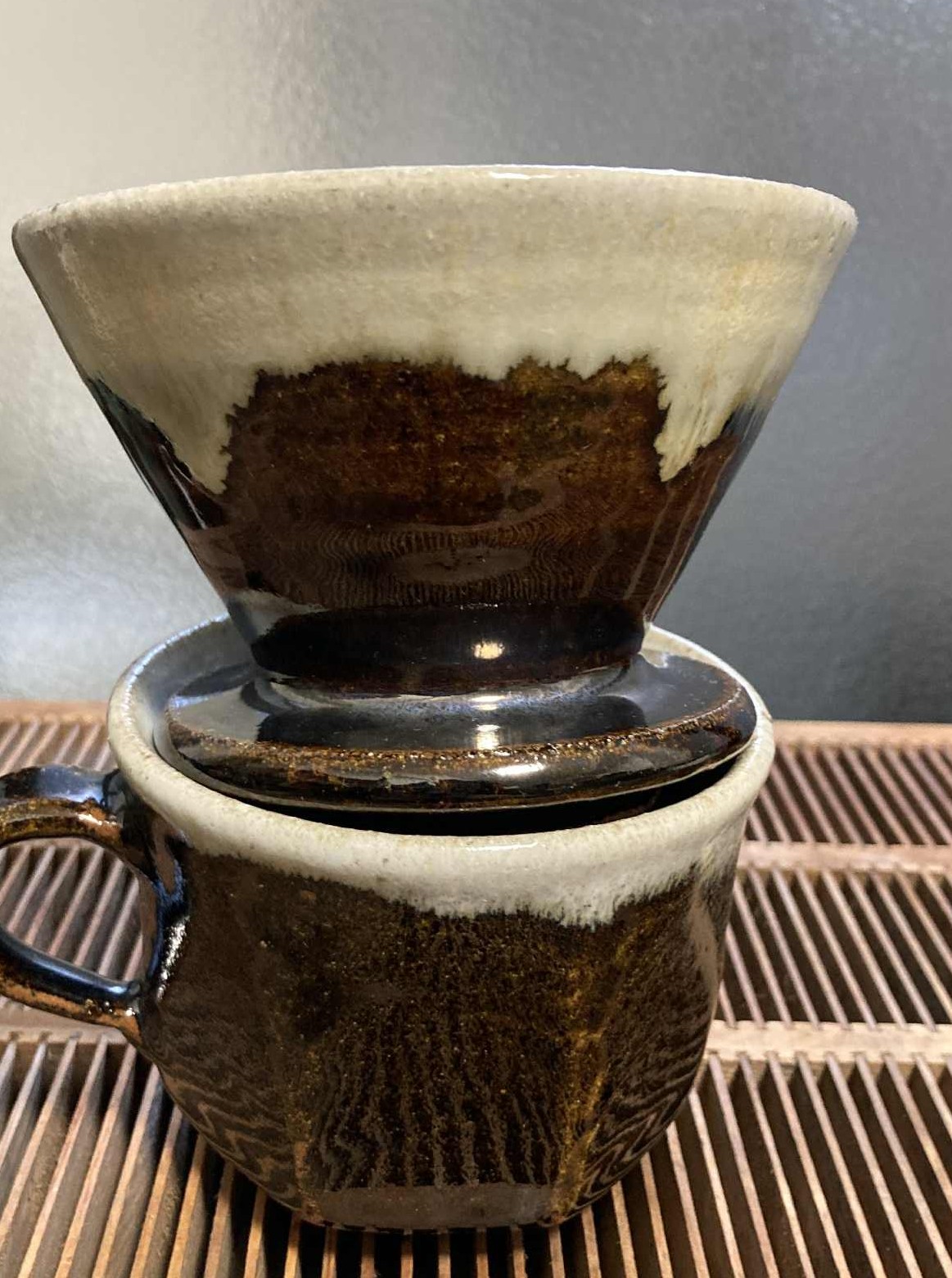 訳アリ割引】朝鮮唐津コーヒーカップ＆ソーサーとドリッパーセット Set