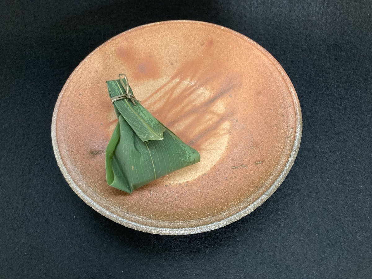 火襷（ひだすき）のお皿（小）Dish of Hidasuki (S size) | 亀翁