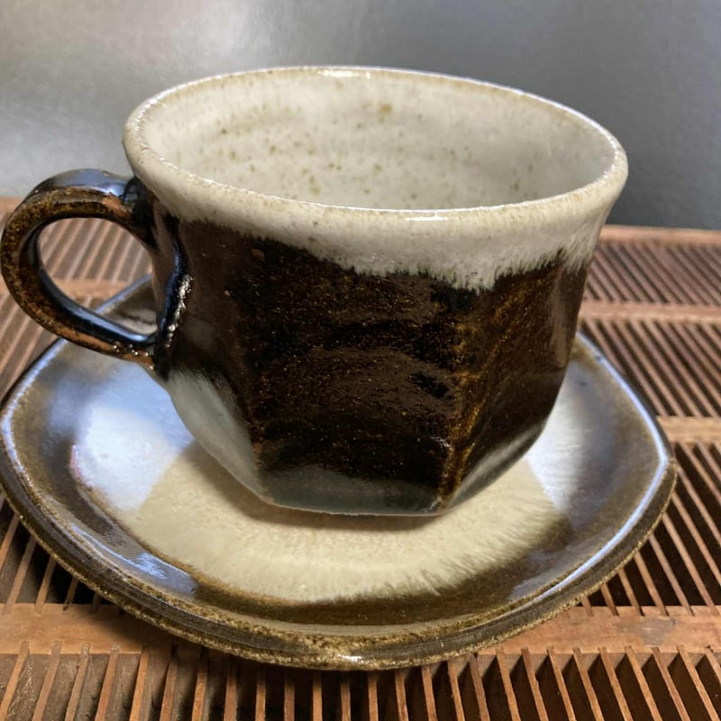 朝鮮唐津面取りのカップ＆ソーサー/Cup & Saucer/Tasse & Soutasse