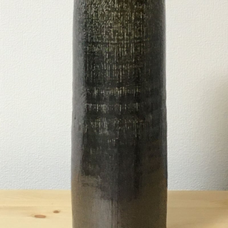 焼き締め（やきしめ）花入れ | 亀翁窯分室 / Gallery Kiou-Gama