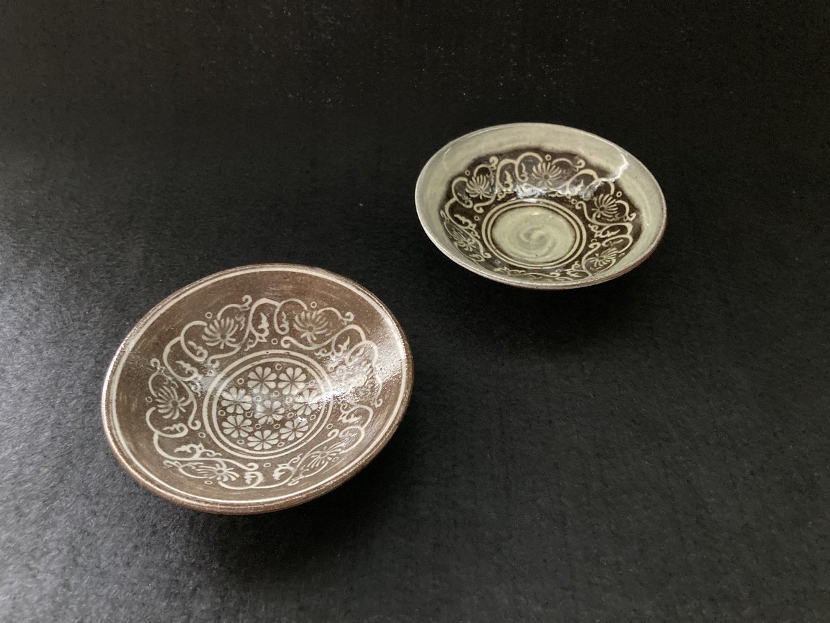 みー(*´꒳`*) 唐草模様 NeoJapanesque汎ミラースタンド（桜唐草）｜漆器の島安
