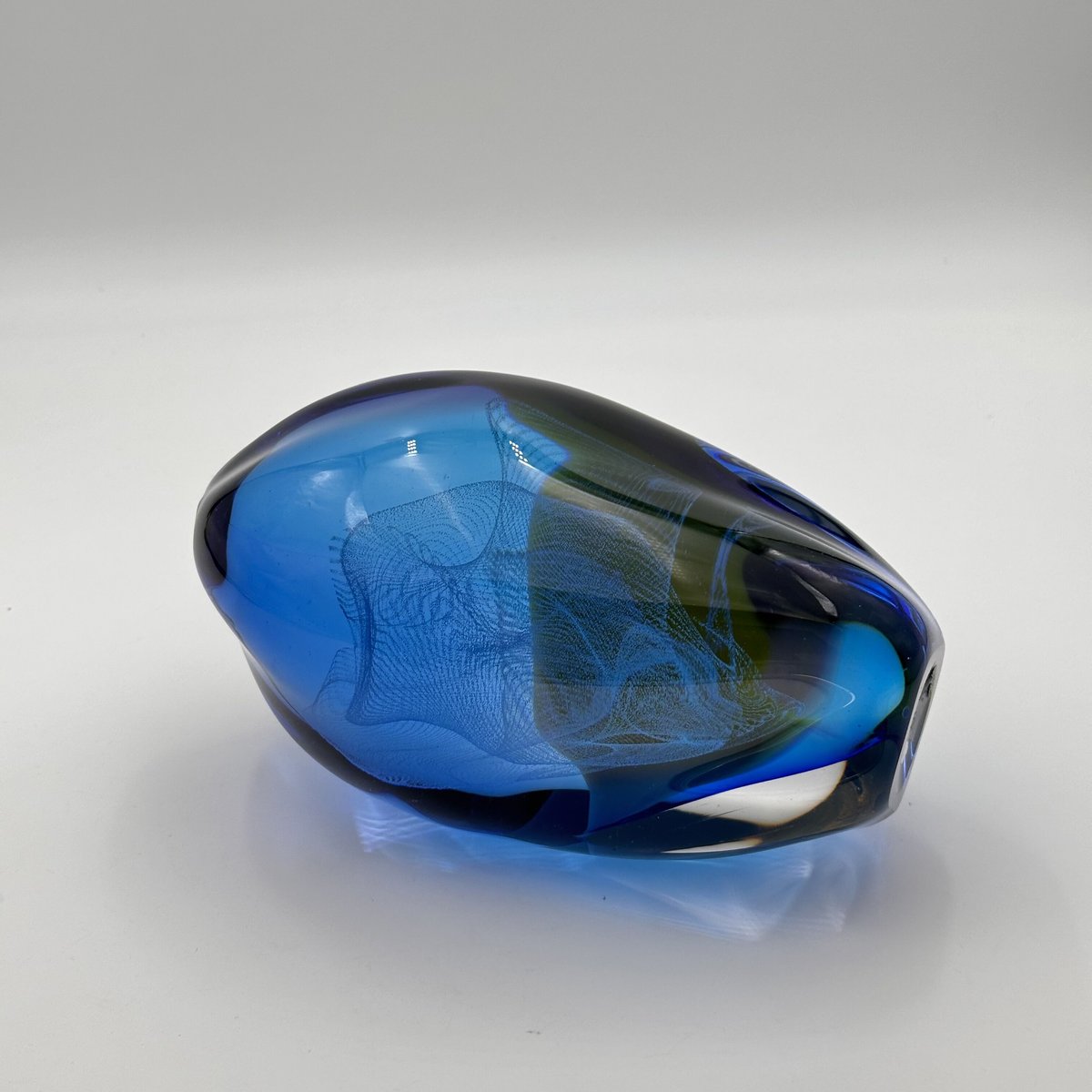 小坂未央 月虹 | とみや