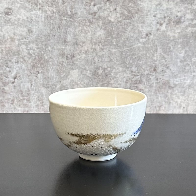 平安　利彩　美品　仁清　吉野山ノ図　茶碗　共箱　直径12㎝　東山6-0113⑤ 栗山園オンライン通販部 / 【出物】 ?仁清福翁作色絵雲錦之図
