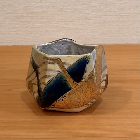 梅山窯 中村卓夫 角々碗 作家もの 向付 小鉢 共箱 共布 九谷焼 ② 梅山窯 中村卓夫 角々碗 作家もの 向付 小鉢 共箱 共布 九谷焼 ②