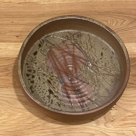 伊勢崎満　備前三ツ足水盤