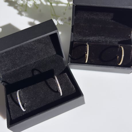 ハイカーボンダイヤモンド mini slim hoop ピアスorイヤリング