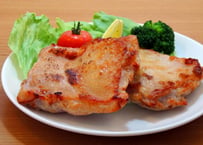【送料無料 業務用】ローストチキンステーキ150g　30枚入り（5枚×6袋）【冷凍食品 業務用 鶏肉 鶏もも クリスマス バーベキュー イベント オードブル 焼き鳥 パーティ 時短】