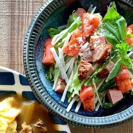 【少量サイズ/送料別】あい鴨ロースパストラミ200g 5本（5本×1袋）【鴨肉 業務用 冷凍食品 おかず おつまみ キャンプ バーベキュー イベント パーティ 惣菜 居酒屋 時短 簡単 加熱済】