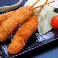 【送料無料 業務用】鶏串カツ30g　150本（10本×15袋）【冷凍食品 業務用 鶏肉 もも肉 串カツ 串揚げ イベント オードブル 弁当 パーティ おつまみ 居酒屋 時短】