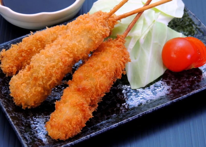 送料無料 業務用】鶏串カツ30g 300本入り（10本×15袋×2合わせ