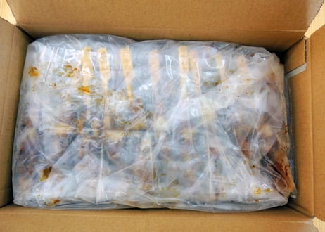 【少量サイズ/送料別】炭火焼鳥もも葱串たれ22ｇ（50本入）【業務用 冷凍食品 鶏肉 キャンプ 焼き鳥 たれ付き 串焼き バーベキュー 鶏もも おつまみ オードブル 時短 レンジ】