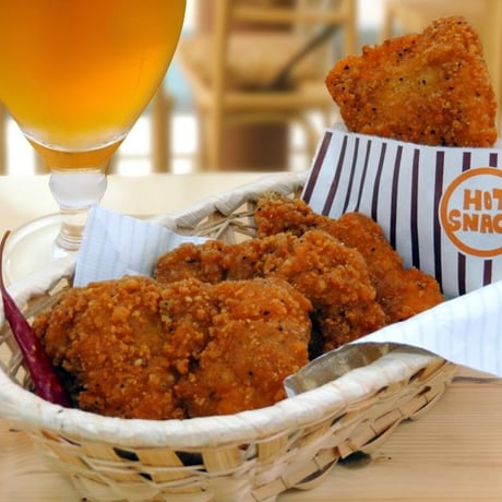 【少量サイズ/送料別】骨なしフライドチキン 旨辛味 100ｇ10枚（10枚×1袋）冷凍 業務用 鶏もも肉 おつまみ イベント オードブル