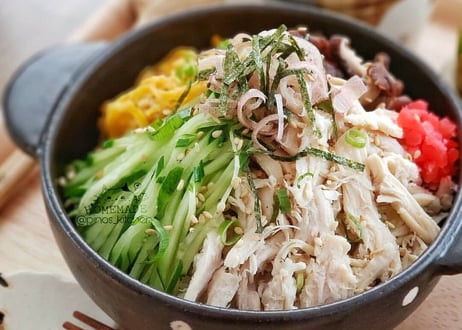 【送料無料 業務用】ほぐし蒸し鶏500g　10kg入り（500ｇ袋×10袋×2合）【冷凍食品 鶏肉 鶏むね バーベキュー お弁当 オードブル イベント おつまみ サラダ トッピング 鶏飯 時短】