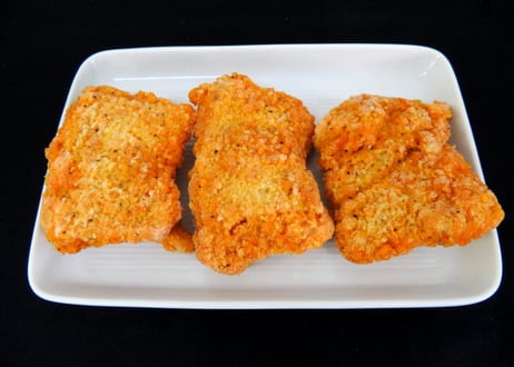 【送料無料 業務用】骨なしフライドチキン 旨辛味 100g×100枚 冷凍 鶏もも肉 フライドチキン 唐揚げ 惣菜 弁当 イベント パーティ クリスマス 大容量
