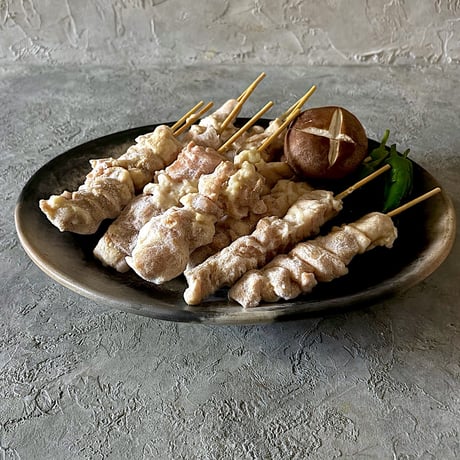 【送料無料 業務用】焼き鳥 もも串 30g 300本（50本×6箱）冷凍 焼鳥 加熱済み 飲食店 居酒屋 学園祭 屋台 イベント BBQ キッチンカー お祭り