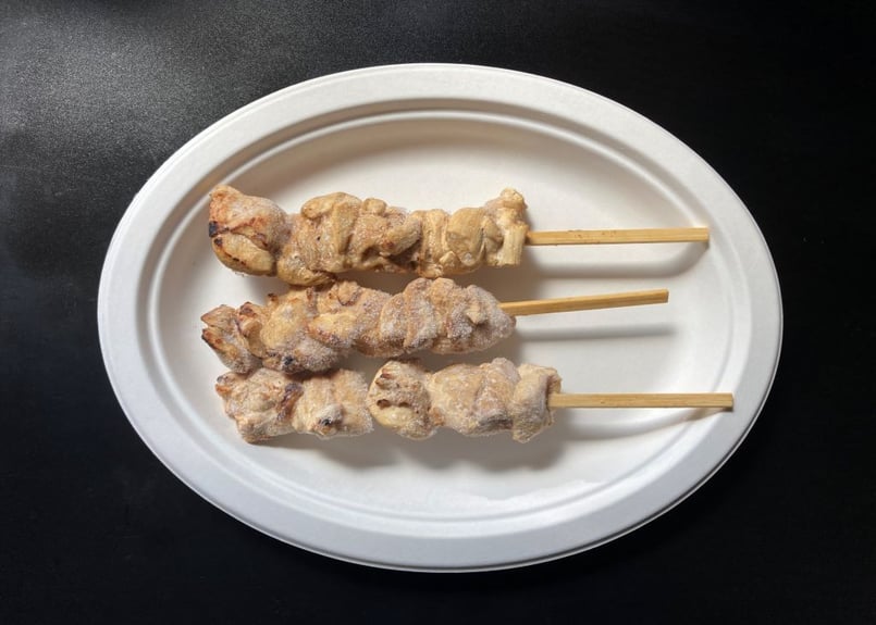 送料無料 業務用】炭火焼鳥もも串素焼35g 200本入り（50本×4箱）【冷凍 