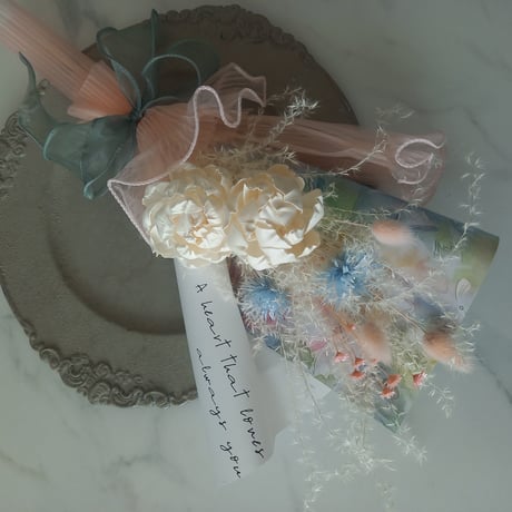 ソラフラワーピオニー×３種のラッピングペーパー華やか花束