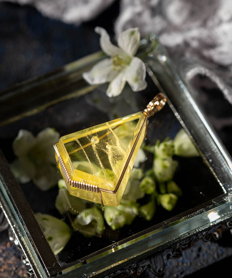 692ce09a2ca89e41b71d48bd
