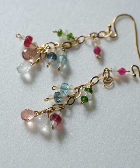 いろんな色★ピアス