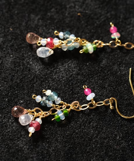 いろんな色★ピアス
