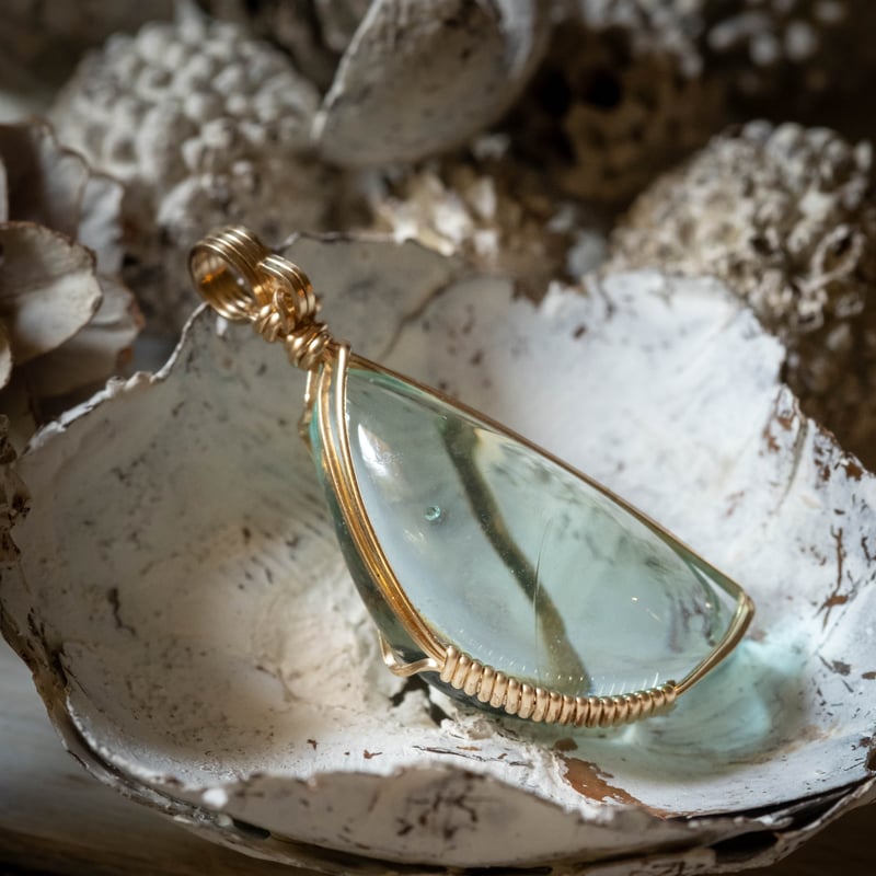 ☆三日月 | E Ku'u Crystal
