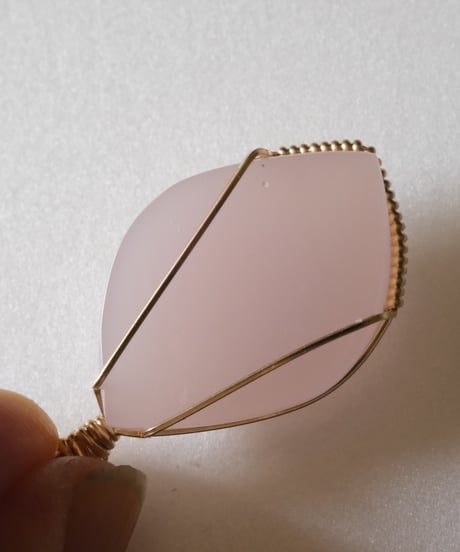 優しい眼差し★ミルキーピンク