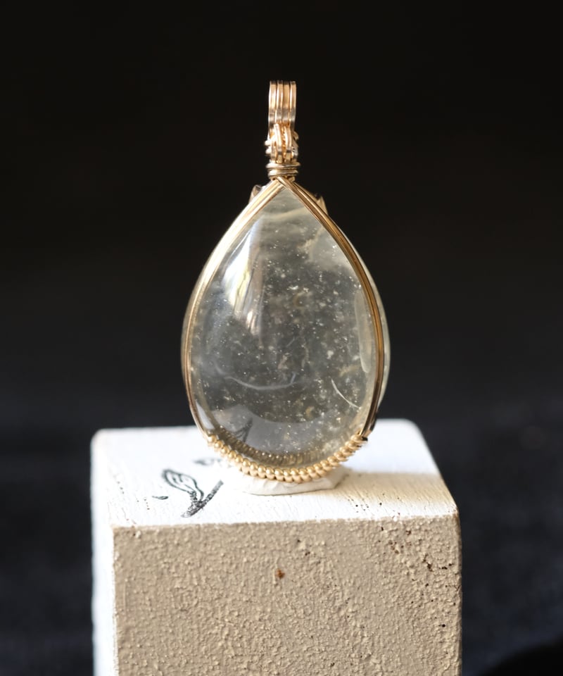 【専用ページ】リビアングラス✨約15mm 視点の置き換え☆リビアングラス | E Ku'u Crystal