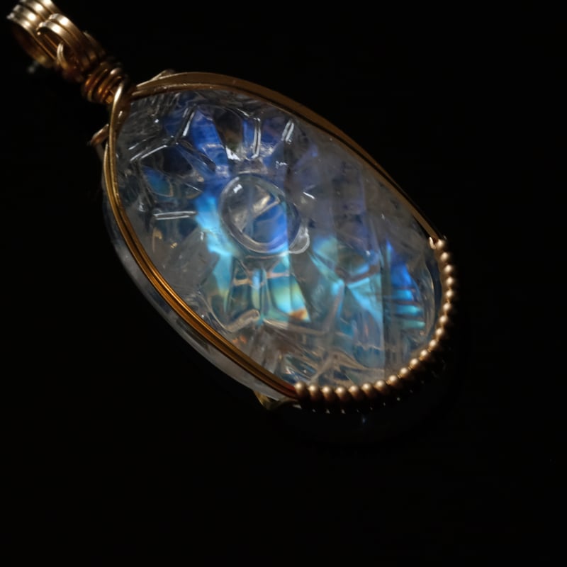 ☆ムーンストーン | E Ku'u Crystal