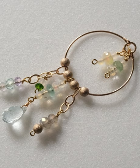 光で満たす★ピアス