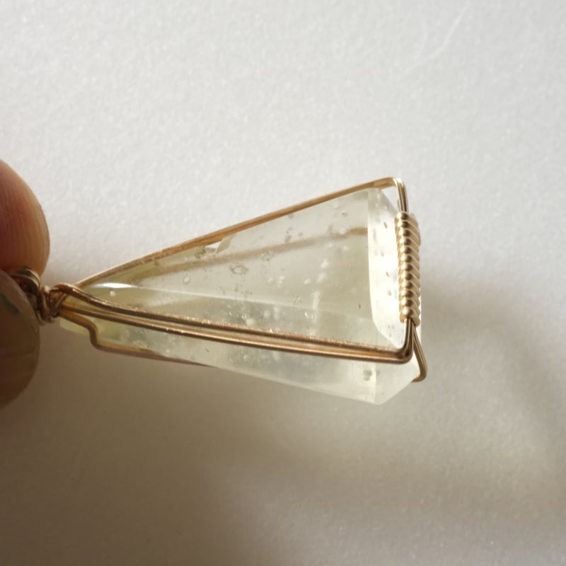 魂の満足☆リビアングラス | E Ku'u Crystal