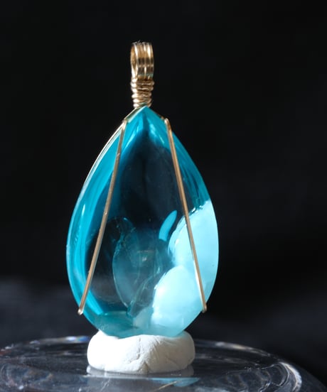 開花★ホワイトインクルージョン